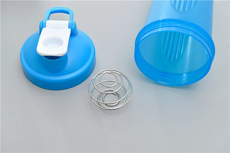 "🔥Leak-Proof Portable Shaker Cup – Perfect for Gym & Travel! 🚀🥤