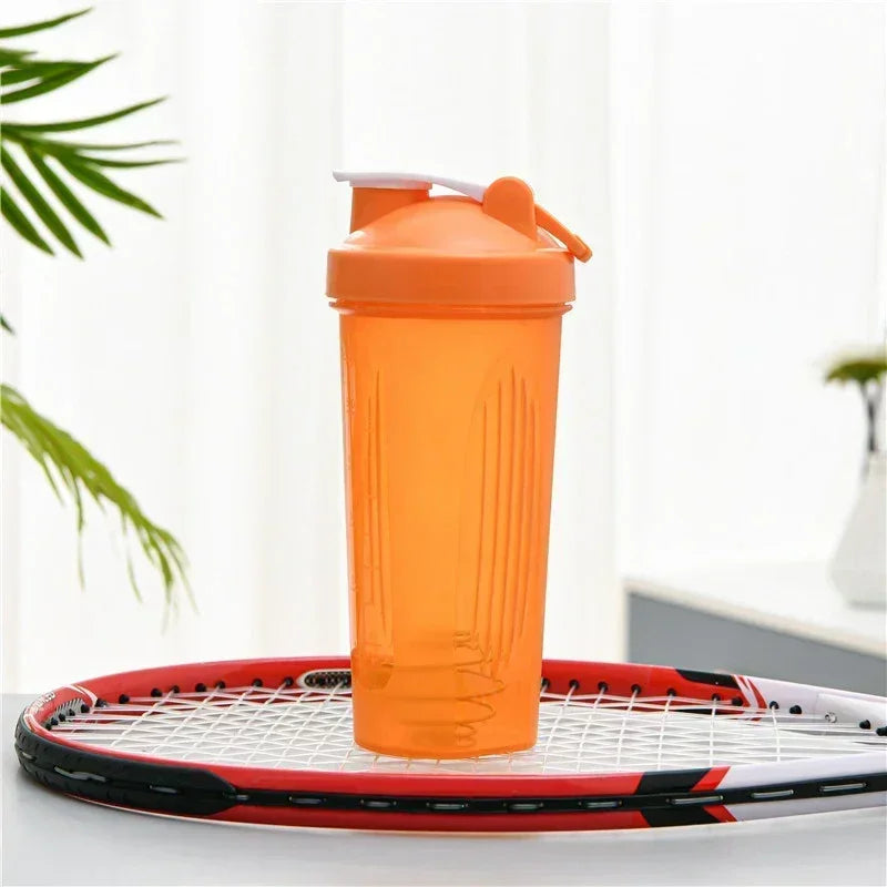"🔥Leak-Proof Portable Shaker Cup – Perfect for Gym & Travel! 🚀🥤